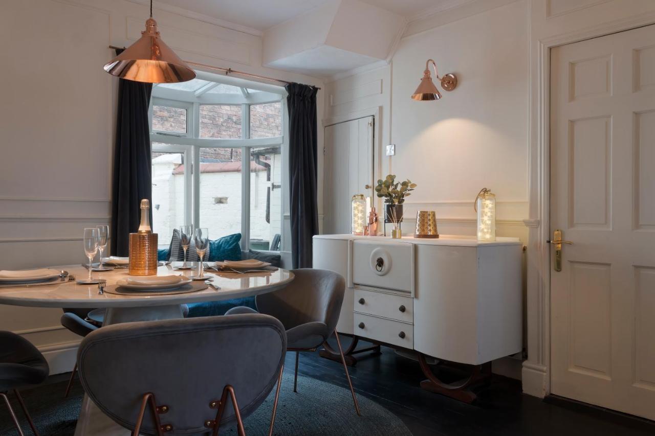 In The Heart Of Chester, Historical & Stylish Exteriör bild